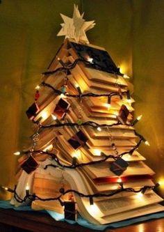 arbol_con_libros.jpg