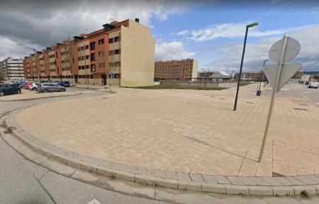 Image 17/4/23 El Ayuntamiento de Burgos cede una parcela a SOMACYL para la construcción de viviendas colaborativas protegidas en régimen de...
