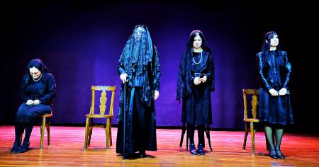 ÁGORA TEATRO ESTRENA “LA CASA DE BERNARDA ALBA”