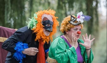 Espectáculo de Clown Familiar. CCCclowns&La Mueca: “Fifí y Cosquilla y el circo de pacotilla”.