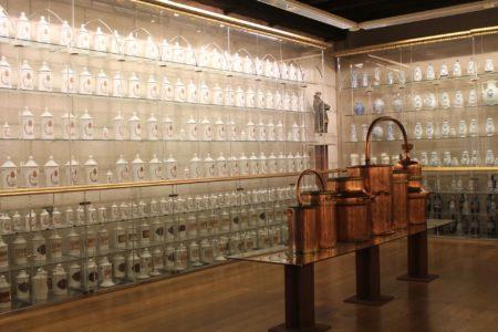 Image Museo de Farmacia / Pharmacy Museum