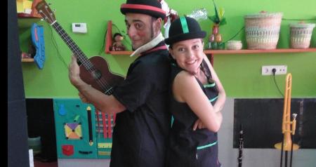 Espectáculo de cuento y circo. Dúo Imaginier: “Dentro”.